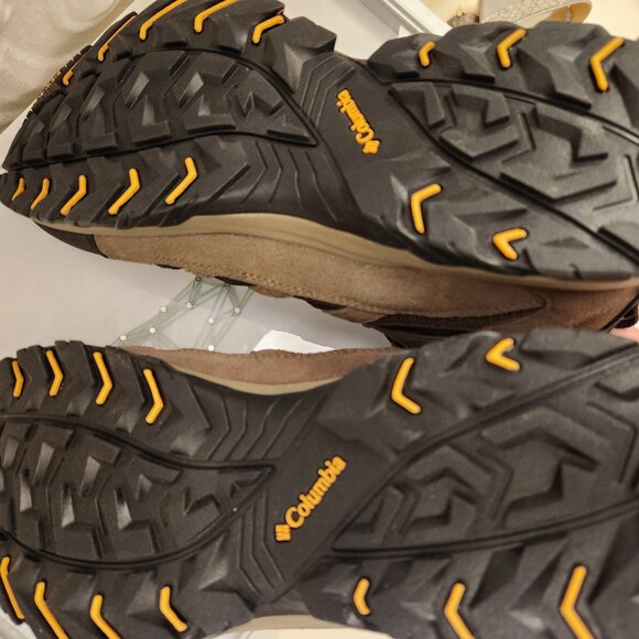 Columbia "Crestwood" Mid Waterproof Hiking boots. NIB. Size 13. Men's - Picture 12 of 14